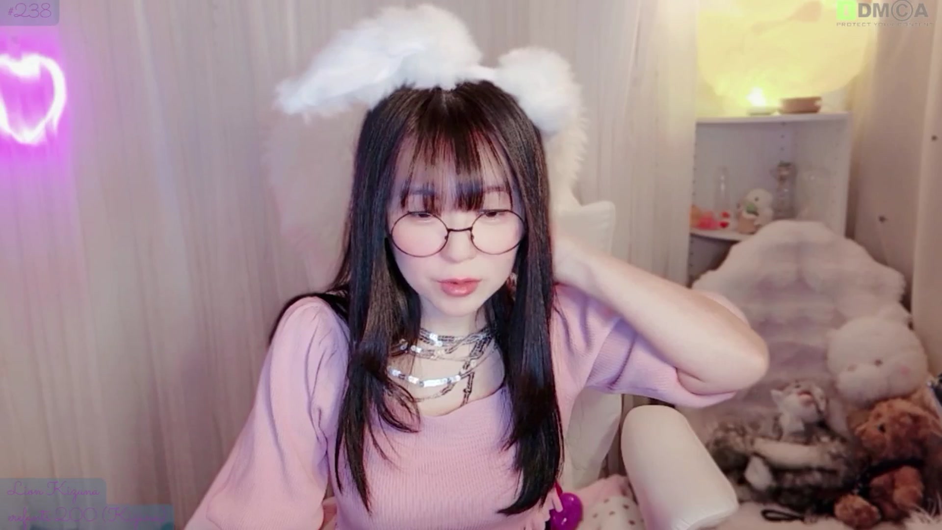 Gallery image thumbnail from meowtheworld's myfreecams stream on, 04/04/2026, 06:33 image 17 of 20