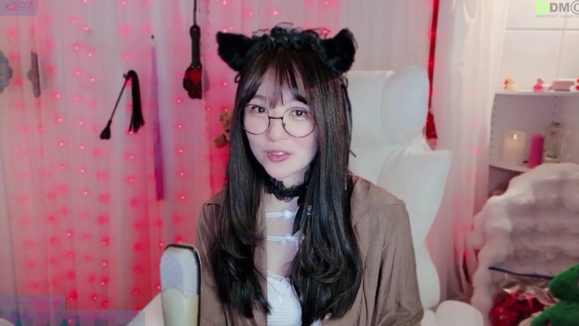 Gallery image thumbnail from meowtheworld's myfreecams stream on, 04/11/2026, 07:48 image 17 of 20