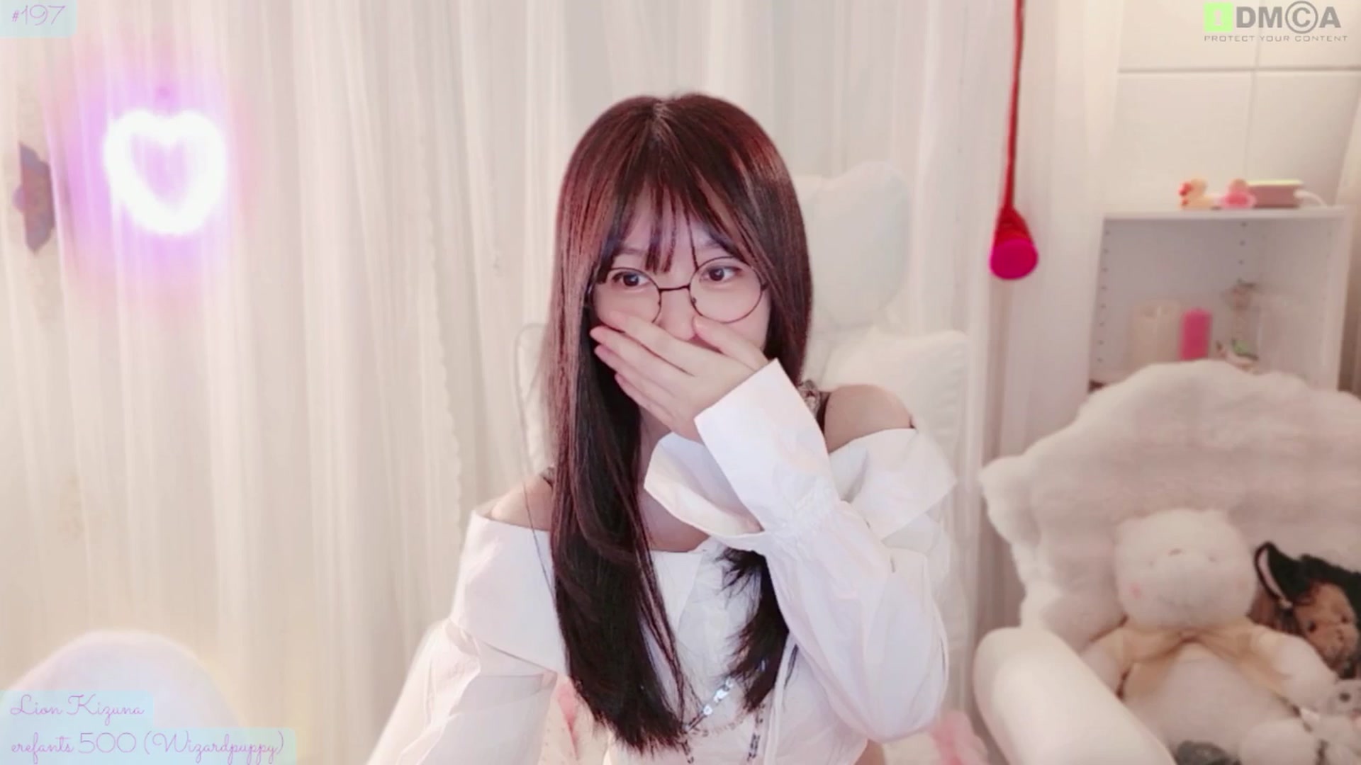 Gallery image thumbnail from meowtheworld's myfreecams stream on, 04/19/2026, 07:15 image 13 of 20