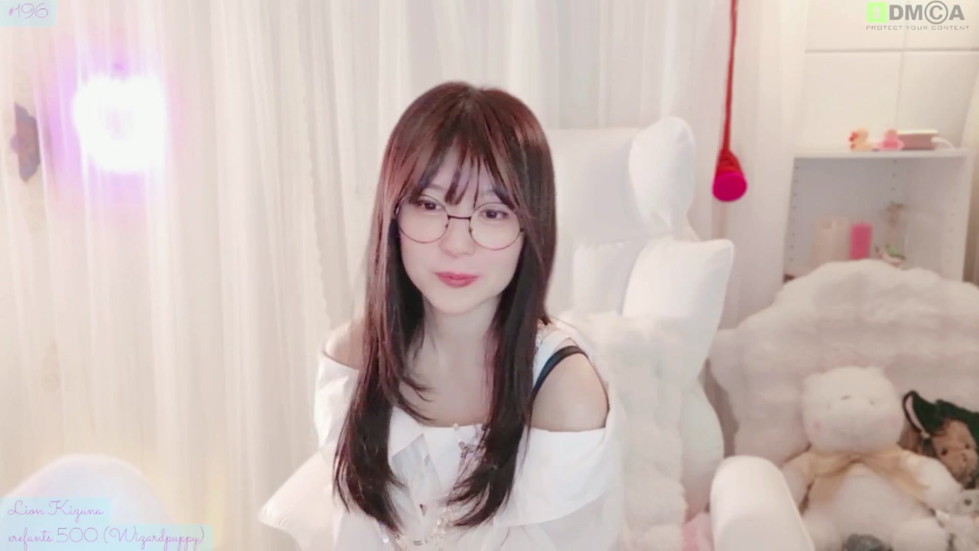 Gallery image thumbnail from meowtheworld's myfreecams stream on, 04/19/2026, 07:15 image 16 of 20