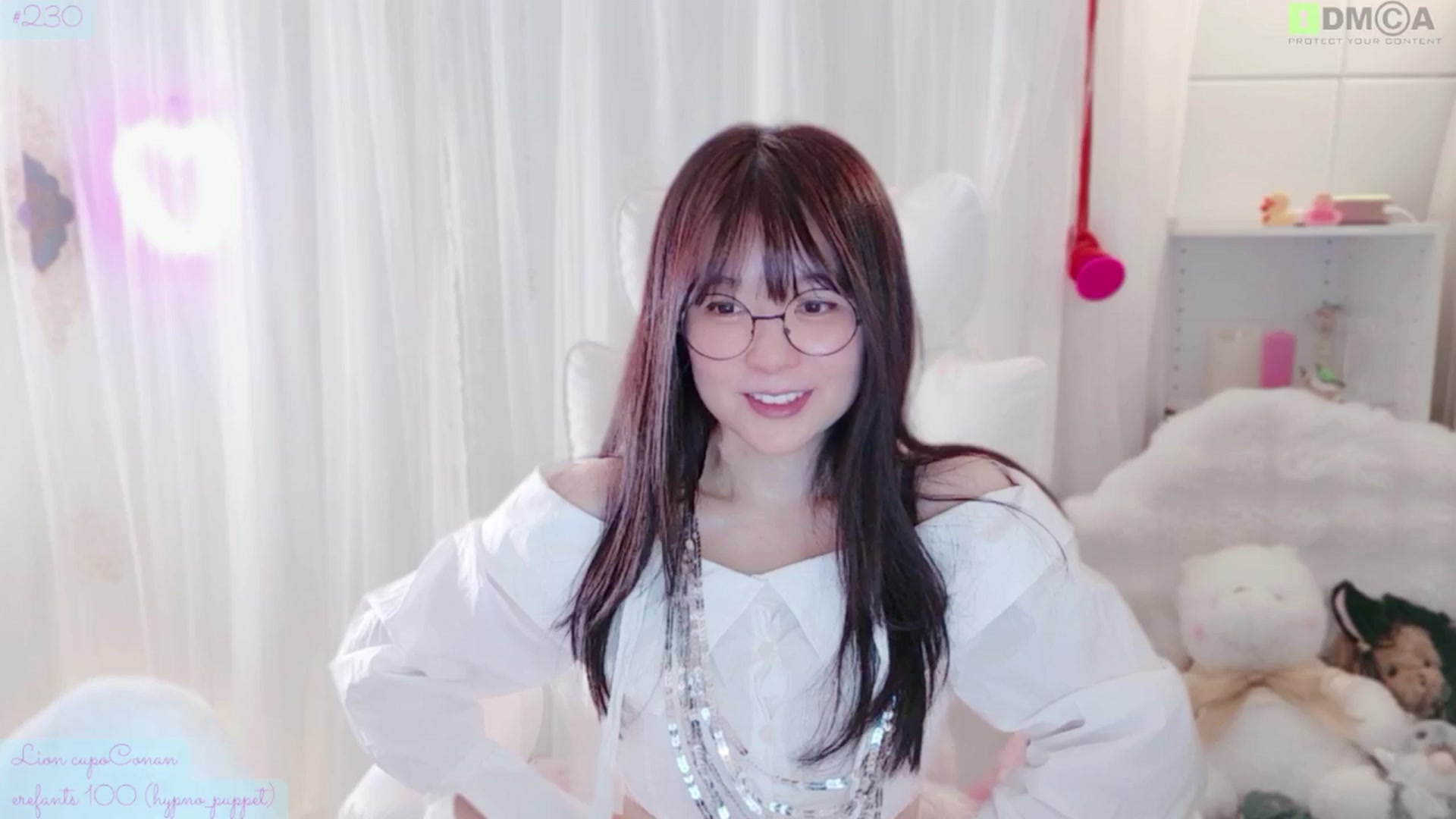 Gallery image thumbnail from meowtheworld's myfreecams stream on, 04/19/2026, 07:15 image 1 of 20