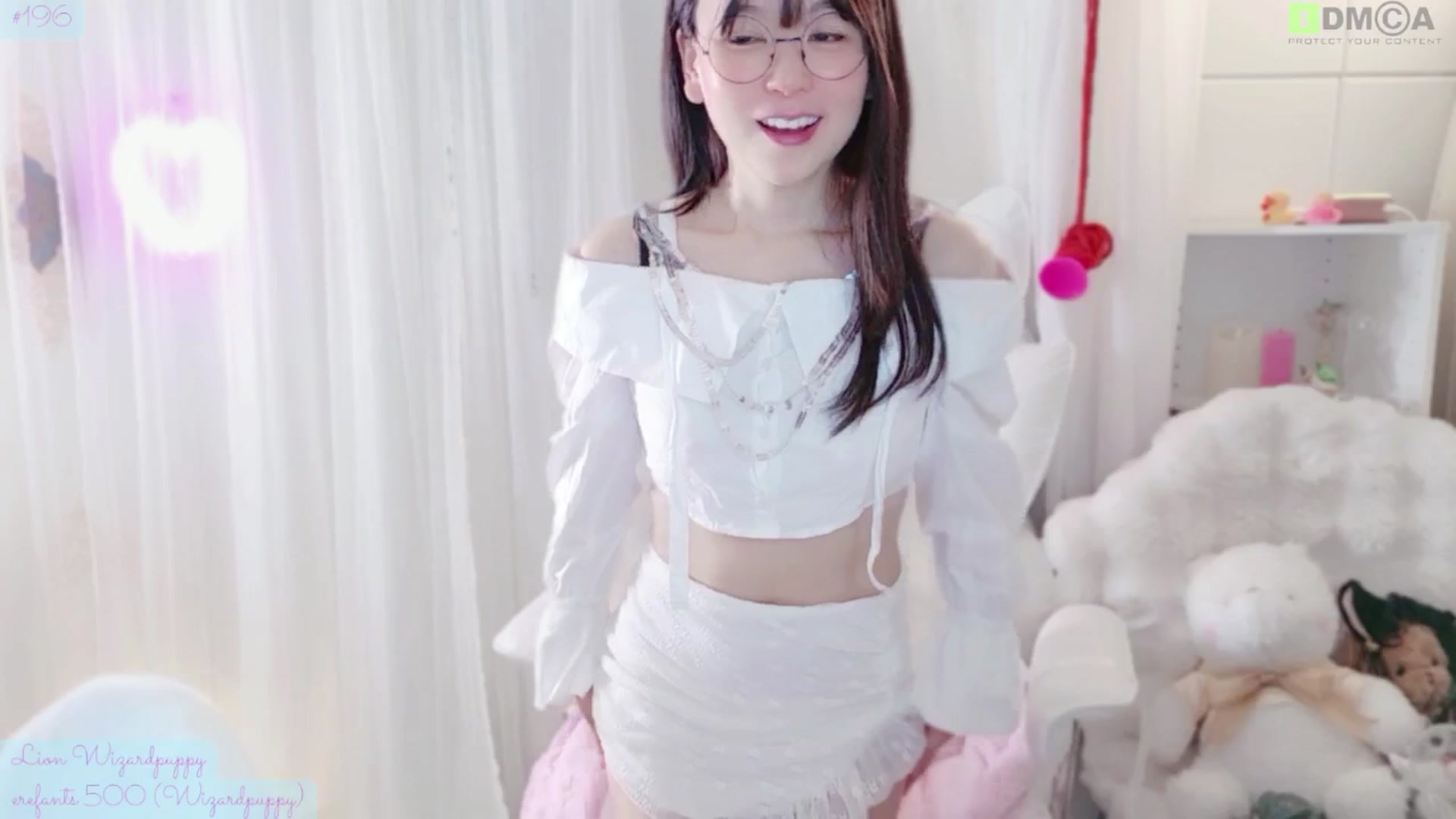 Gallery image thumbnail from meowtheworld's myfreecams stream on, 04/19/2026, 07:15 image 9 of 20