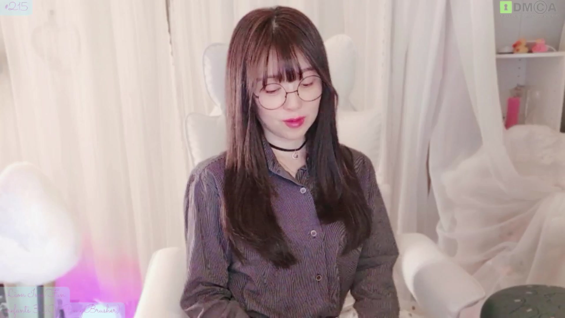 Gallery image thumbnail from meowtheworld's myfreecams stream on, 04/26/2026, 17:20 image 3 of 20