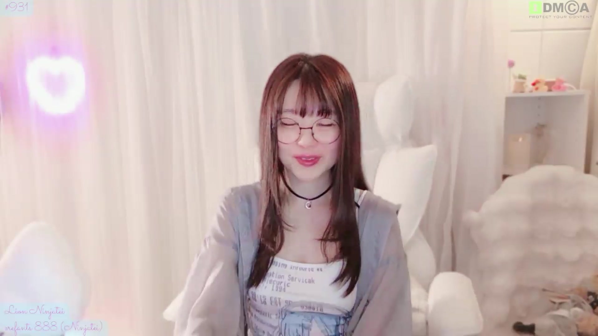 Gallery image thumbnail from meowtheworld's myfreecams stream on, 05/02/2026, 06:18 image 6 of 20