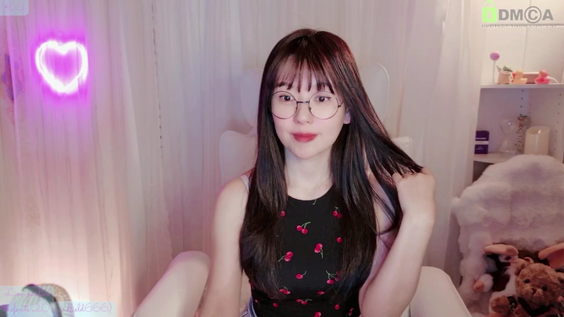 Gallery image thumbnail from meowtheworld's myfreecams stream on, 05/03/2026, 08:55 image 18 of 20