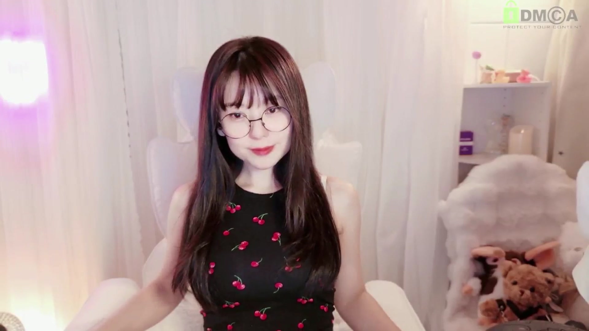 Gallery image thumbnail from meowtheworld's myfreecams stream on, 05/03/2026, 10:56 image 10 of 20