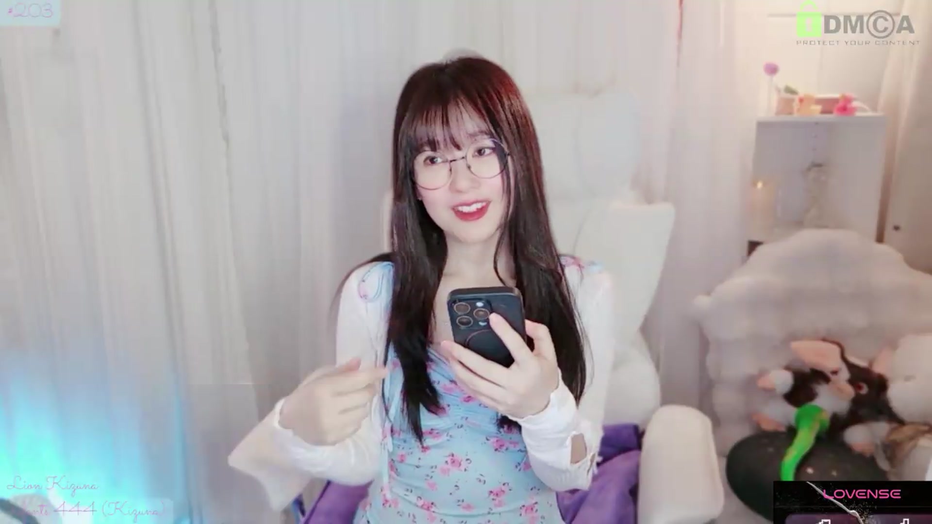 Gallery image thumbnail from meowtheworld's myfreecams stream on, 05/09/2026, 06:34 image 7 of 20