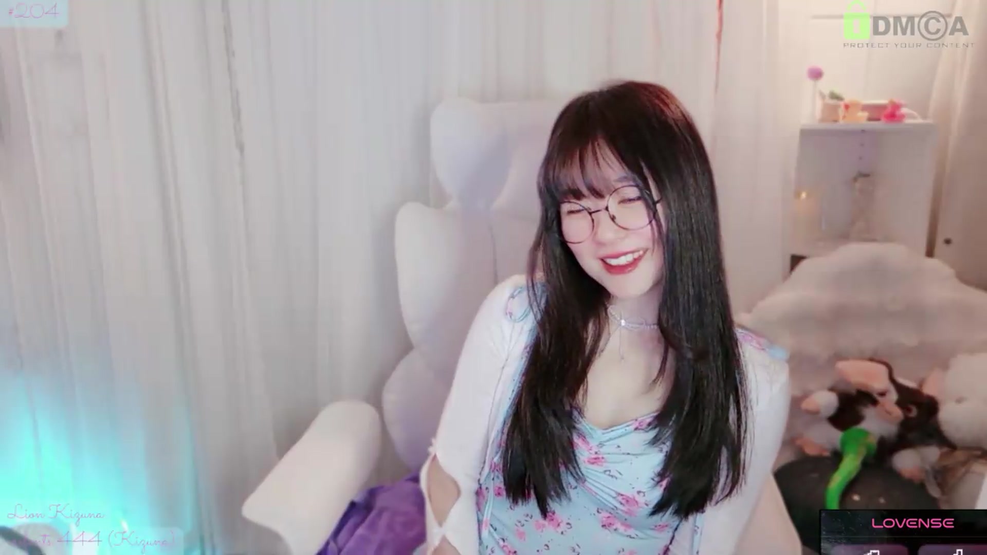 Gallery image thumbnail from meowtheworld's myfreecams stream on, 05/09/2026, 06:34 image 15 of 20
