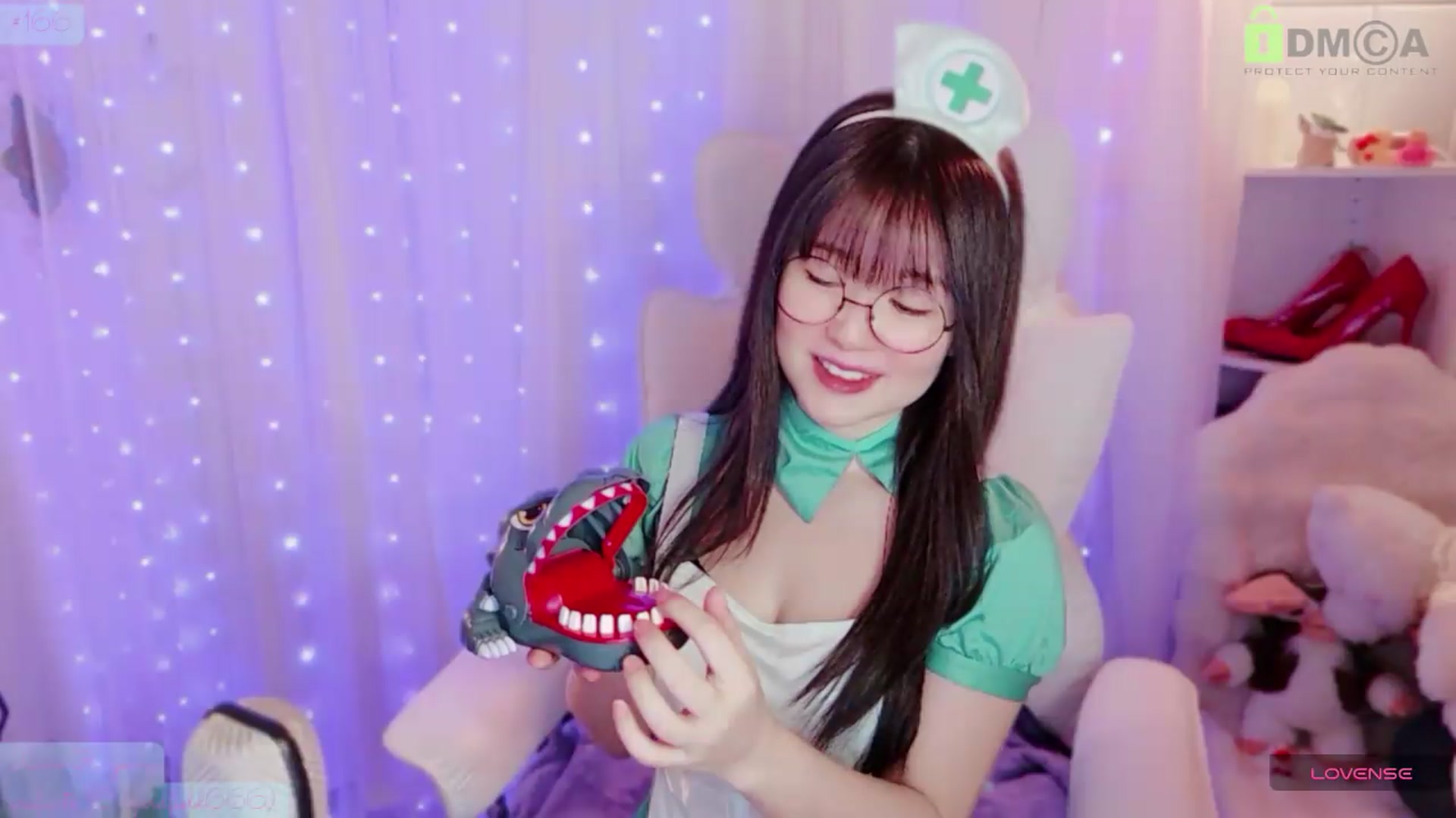 Gallery image thumbnail from meowtheworld's myfreecams stream on, 05/10/2026, 08:25 image 9 of 20