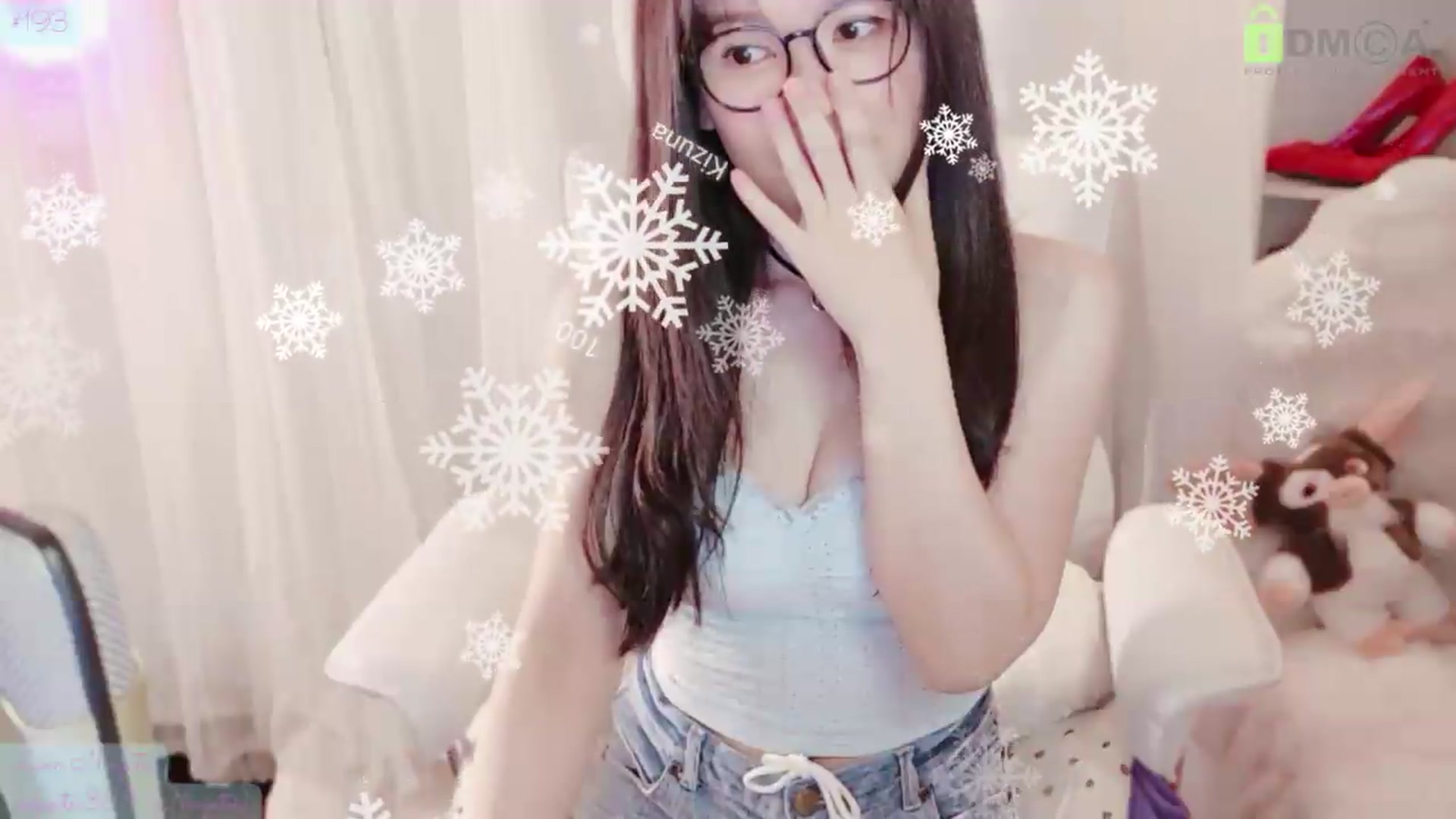 Gallery image thumbnail from meowtheworld's myfreecams stream on, 05/16/2026, 06:35 image 8 of 20