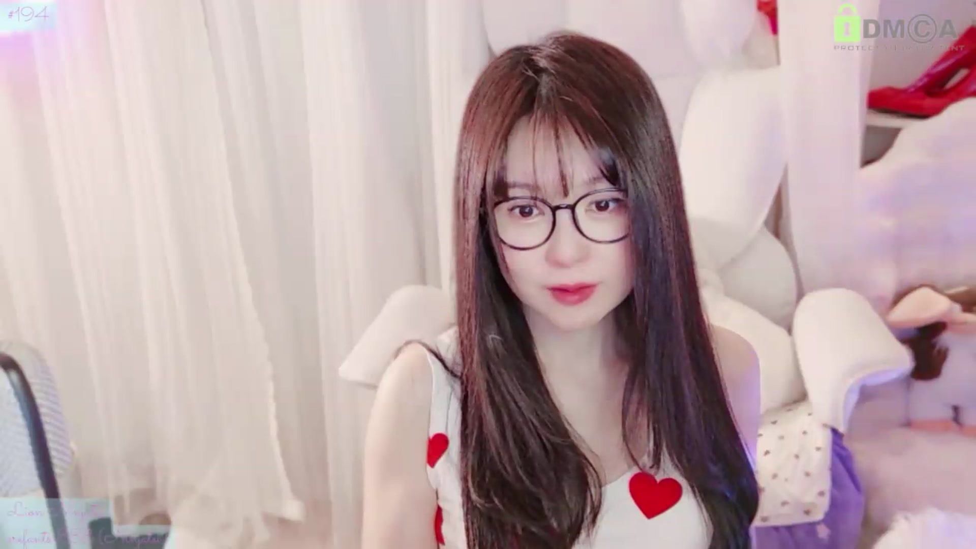 Gallery image thumbnail from meowtheworld's myfreecams stream on, 05/16/2026, 06:35 image 6 of 20