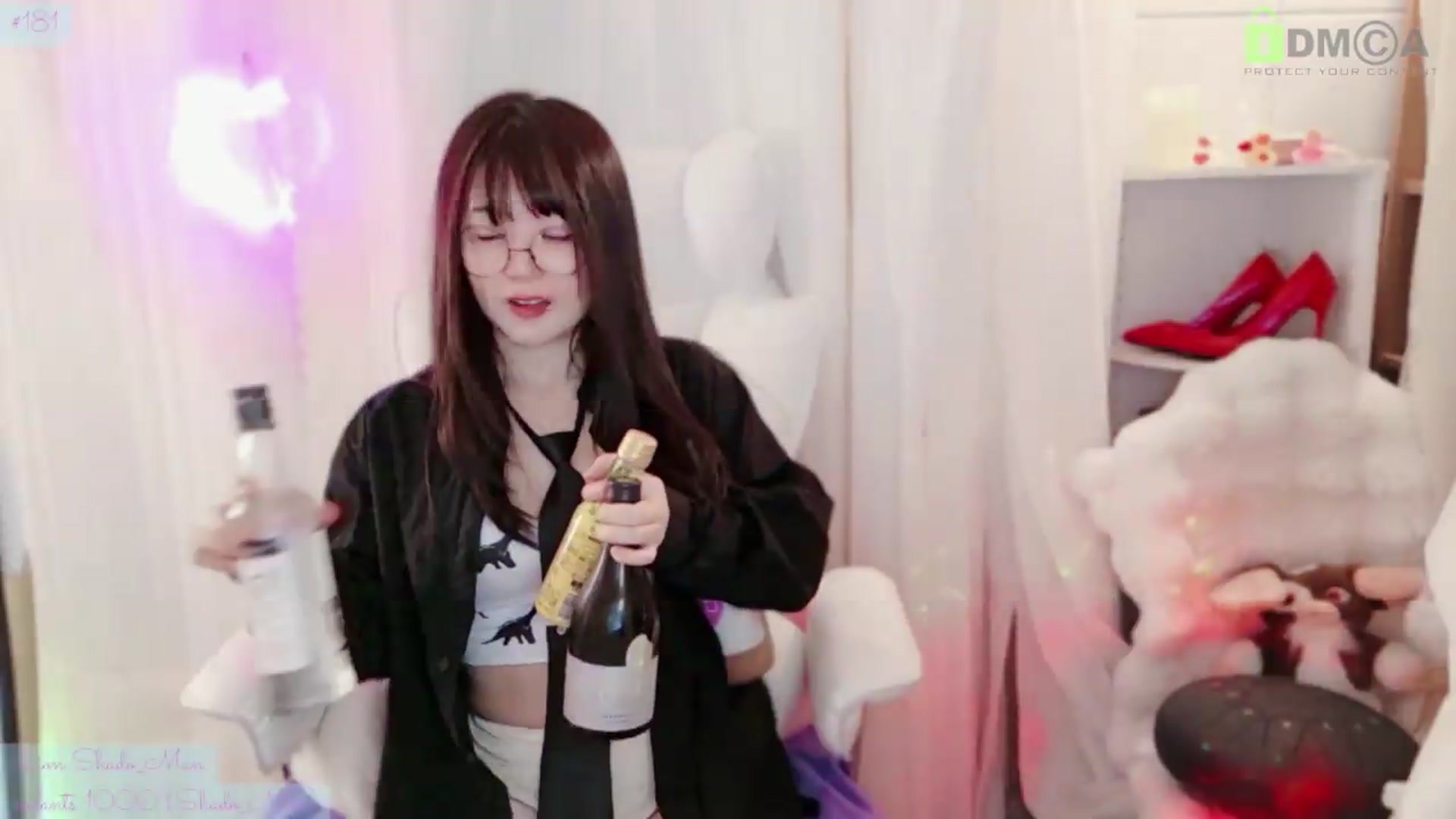 Gallery image thumbnail from meowtheworld's myfreecams stream on, 05/17/2026, 05:48 image 10 of 20