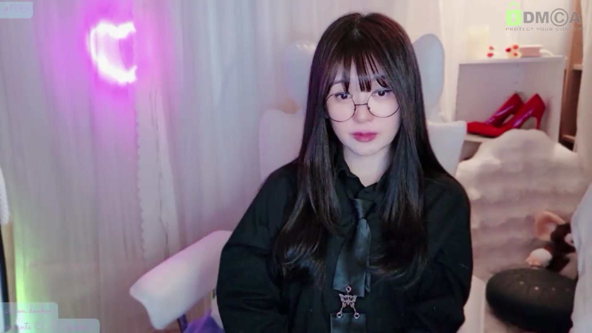 Gallery image thumbnail from meowtheworld's myfreecams stream on, 05/17/2026, 09:41 image 13 of 20