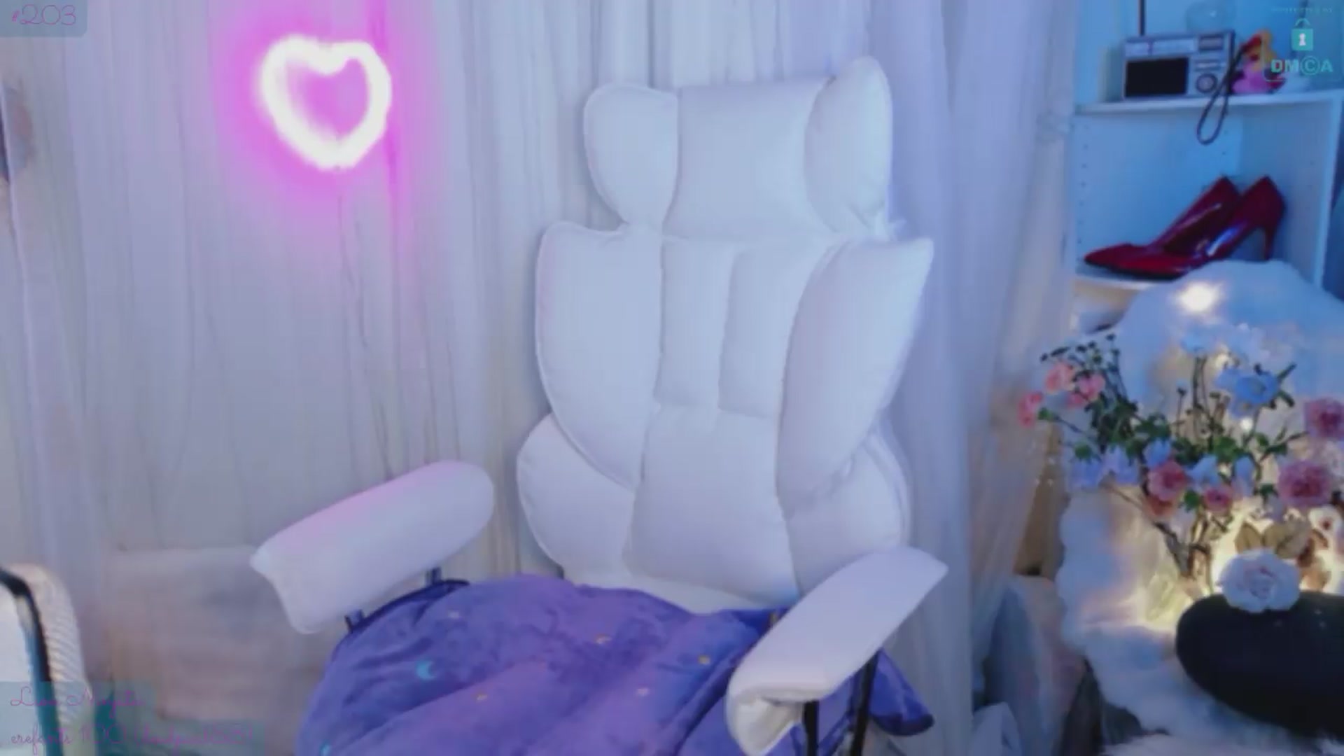 Gallery image thumbnail from meowtheworld's myfreecams stream on, 05/30/2026, 09:54 image 19 of 20