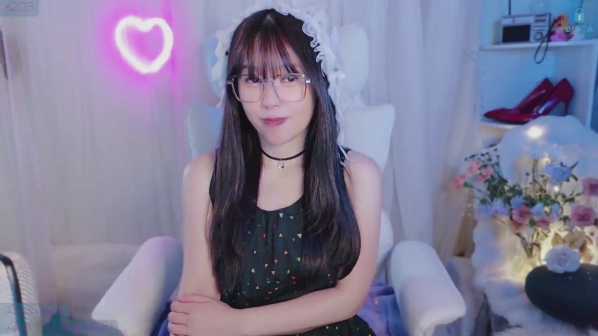 Gallery image thumbnail from meowtheworld's myfreecams stream on, 05/30/2026, 09:54 image 18 of 20