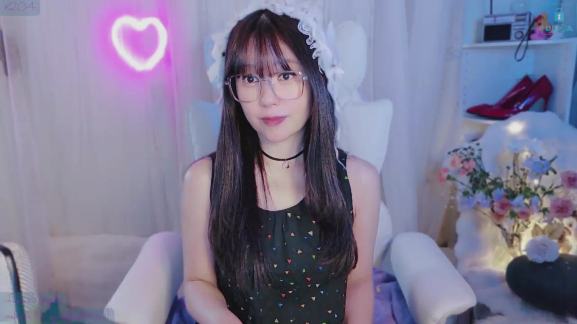 Gallery image thumbnail from meowtheworld's myfreecams stream on, 05/30/2026, 09:54 image 8 of 20