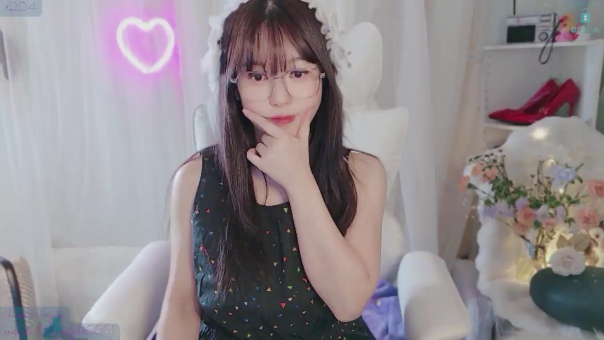 Gallery image thumbnail from meowtheworld's myfreecams stream on, 05/30/2026, 09:54 image 1 of 20