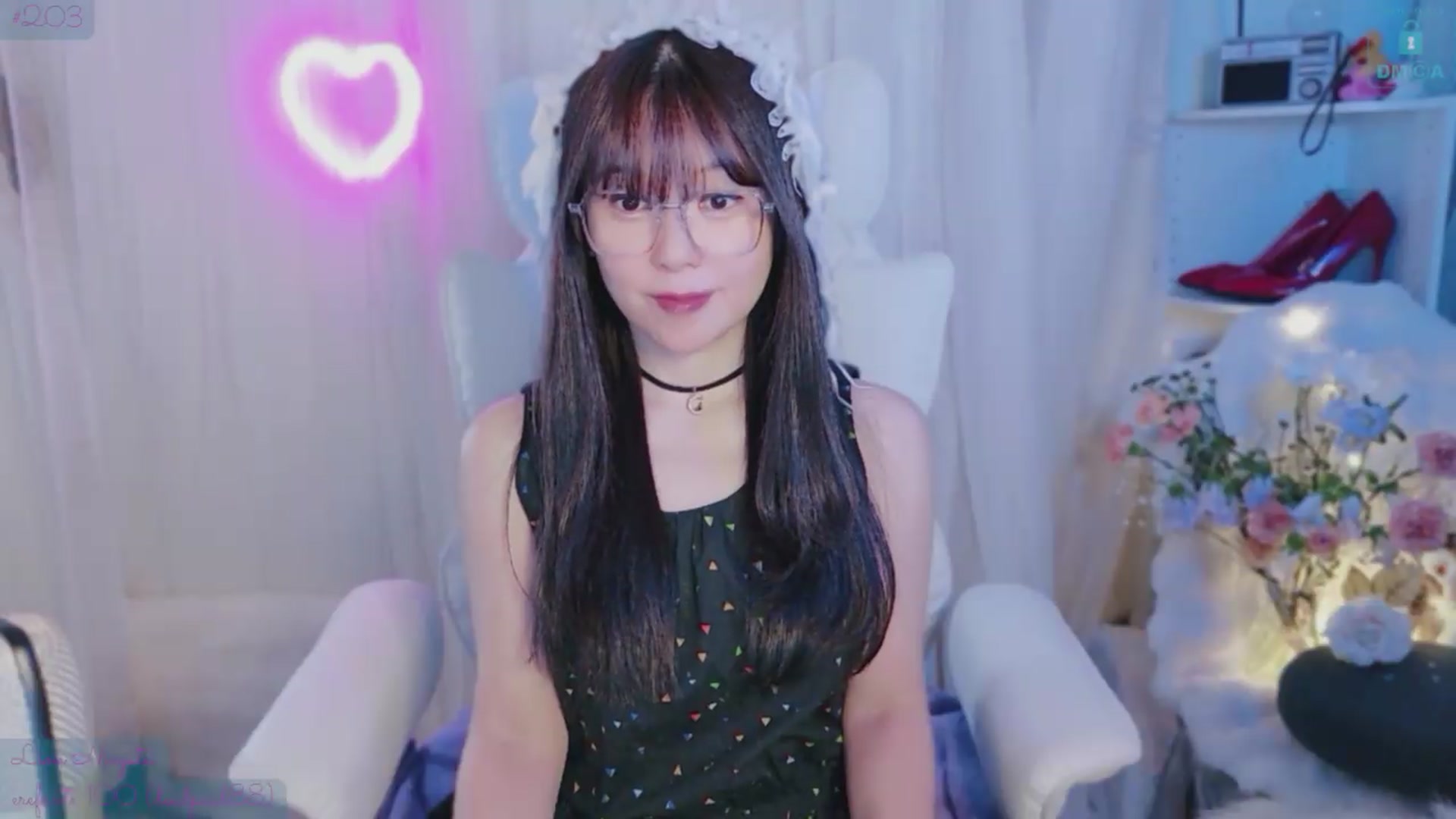 Gallery image thumbnail from meowtheworld's myfreecams stream on, 05/30/2026, 09:54 image 17 of 20