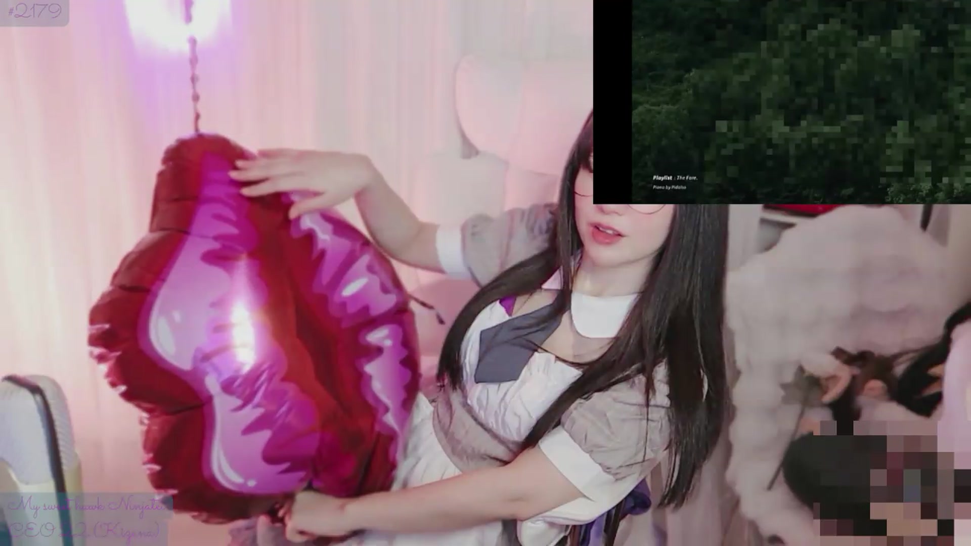 Gallery image thumbnail from meowtheworld's myfreecams stream on, 06/06/2026, 08:02 image 3 of 20
