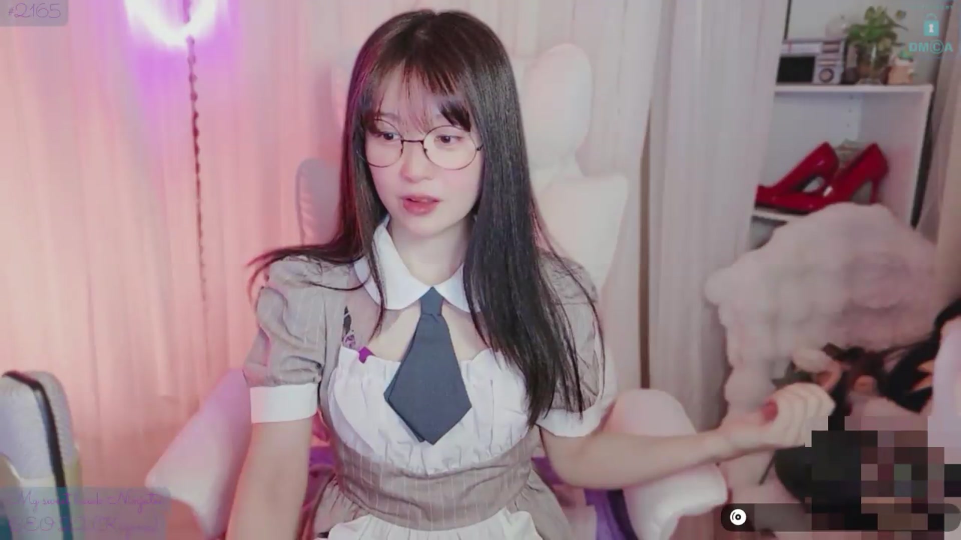 Gallery image thumbnail from meowtheworld's myfreecams stream on, 06/06/2026, 08:02 image 11 of 20
