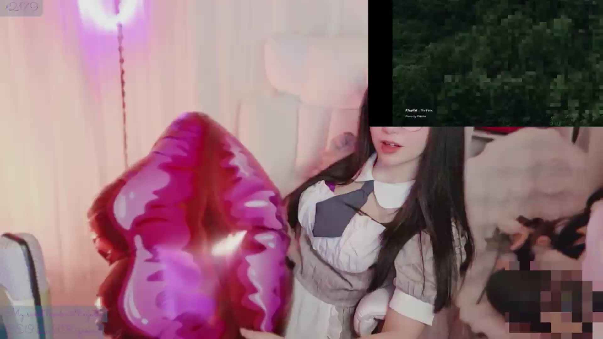 Gallery image thumbnail from meowtheworld's myfreecams stream on, 06/06/2026, 08:02 image 1 of 20