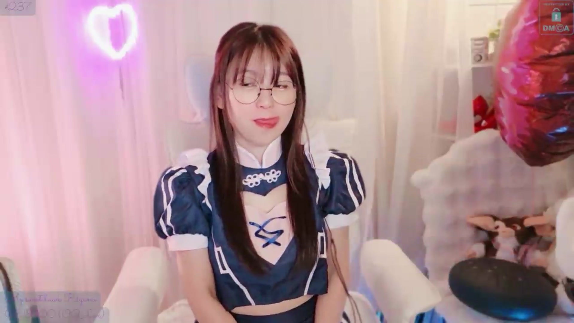 Gallery image thumbnail from meowtheworld's myfreecams stream on, 06/07/2026, 10:26 image 17 of 20