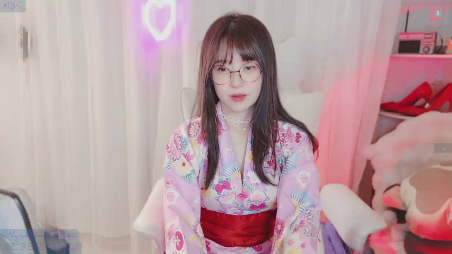 Gallery image thumbnail from meowtheworld's myfreecams stream on, 07/05/2026, 05:54 image 18 of 20