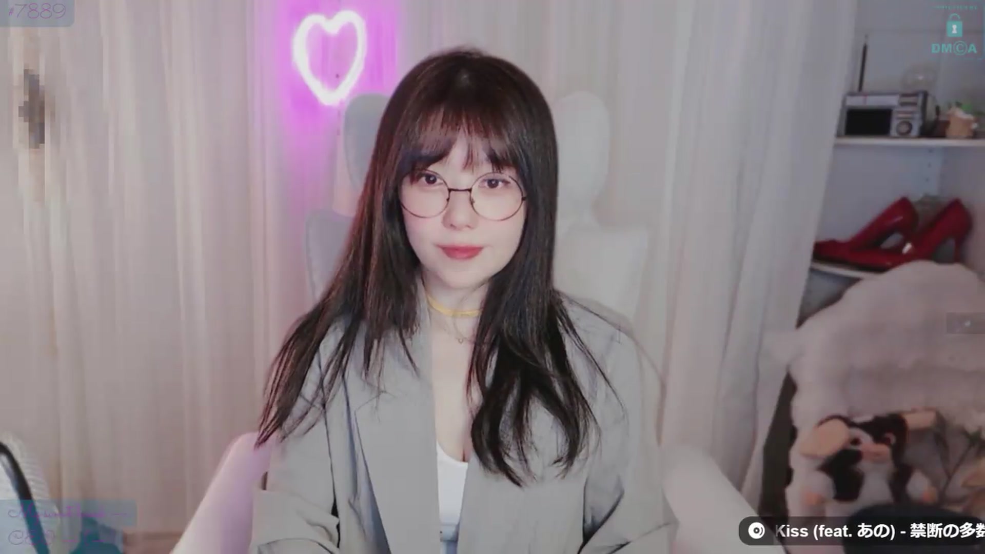 Gallery image thumbnail from meowtheworld's myfreecams stream on, 07/05/2026, 05:54 image 2 of 20