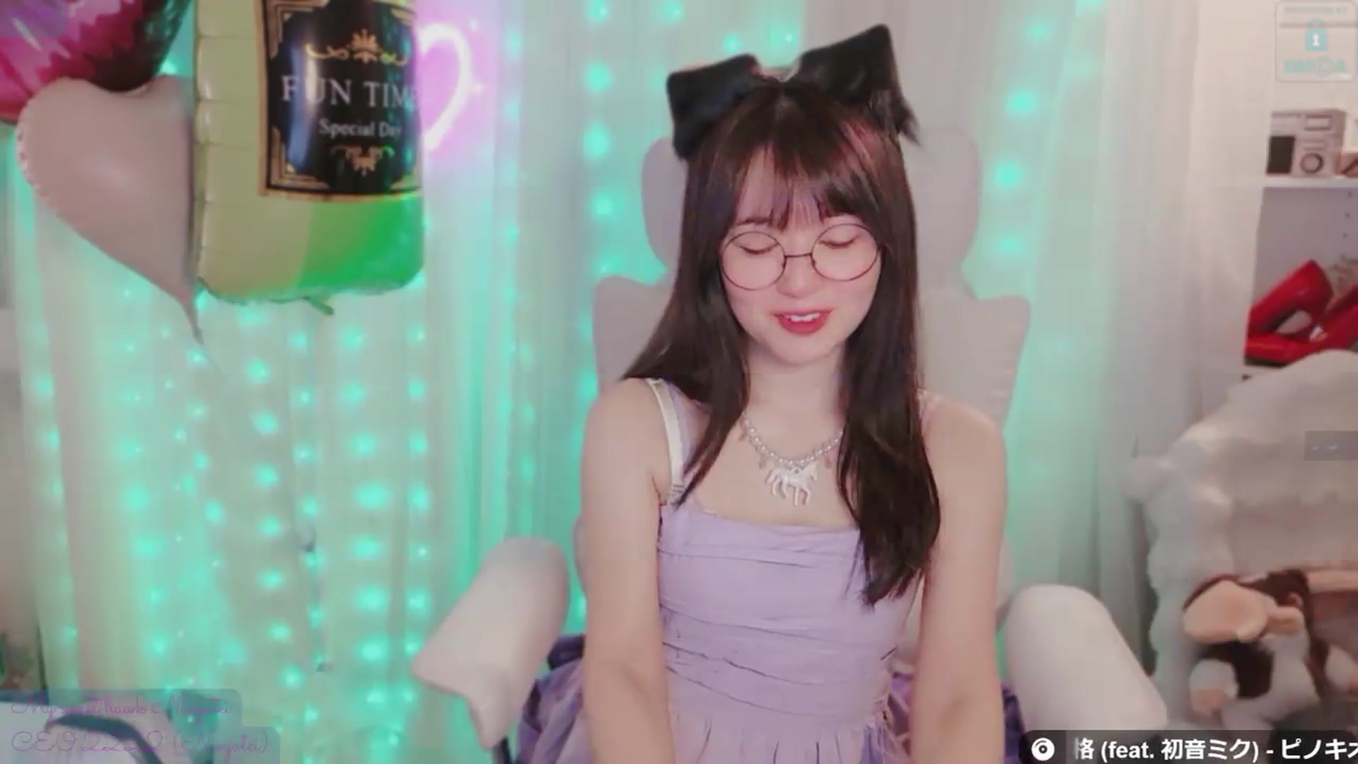 Gallery image thumbnail from meowtheworld's myfreecams stream on, 07/06/2026, 06:03 image 14 of 20