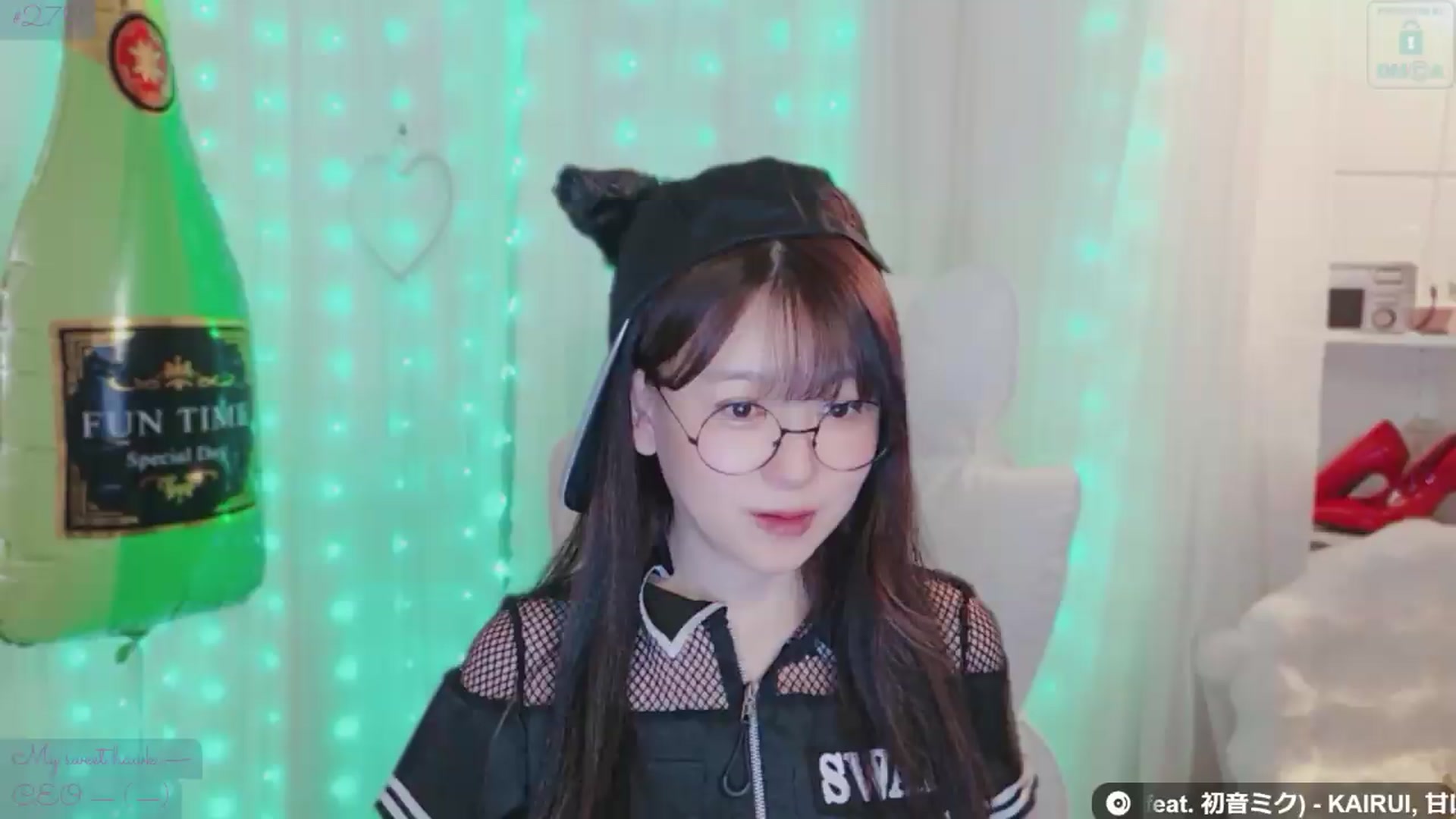 Gallery image thumbnail from meowtheworld's myfreecams stream on, 07/11/2026, 04:59 image 1 of 20