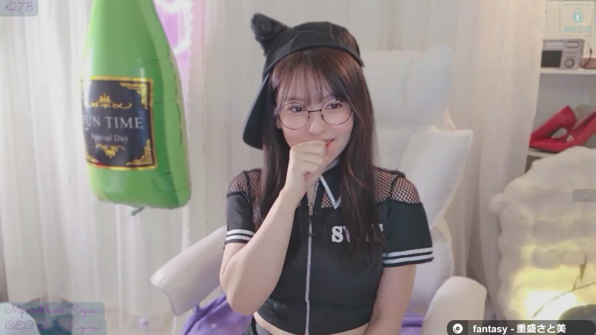 Gallery image thumbnail from meowtheworld's myfreecams stream on, 07/11/2026, 07:07 image 8 of 20