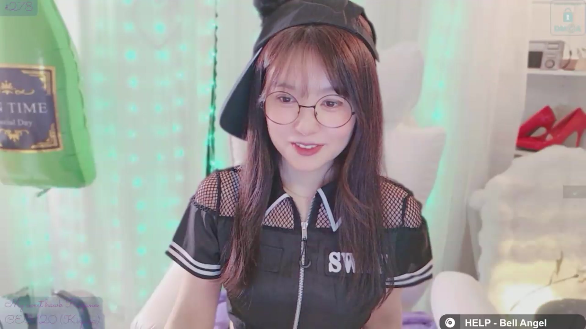 Gallery image thumbnail from meowtheworld's myfreecams stream on, 07/11/2026, 07:07 image 7 of 20