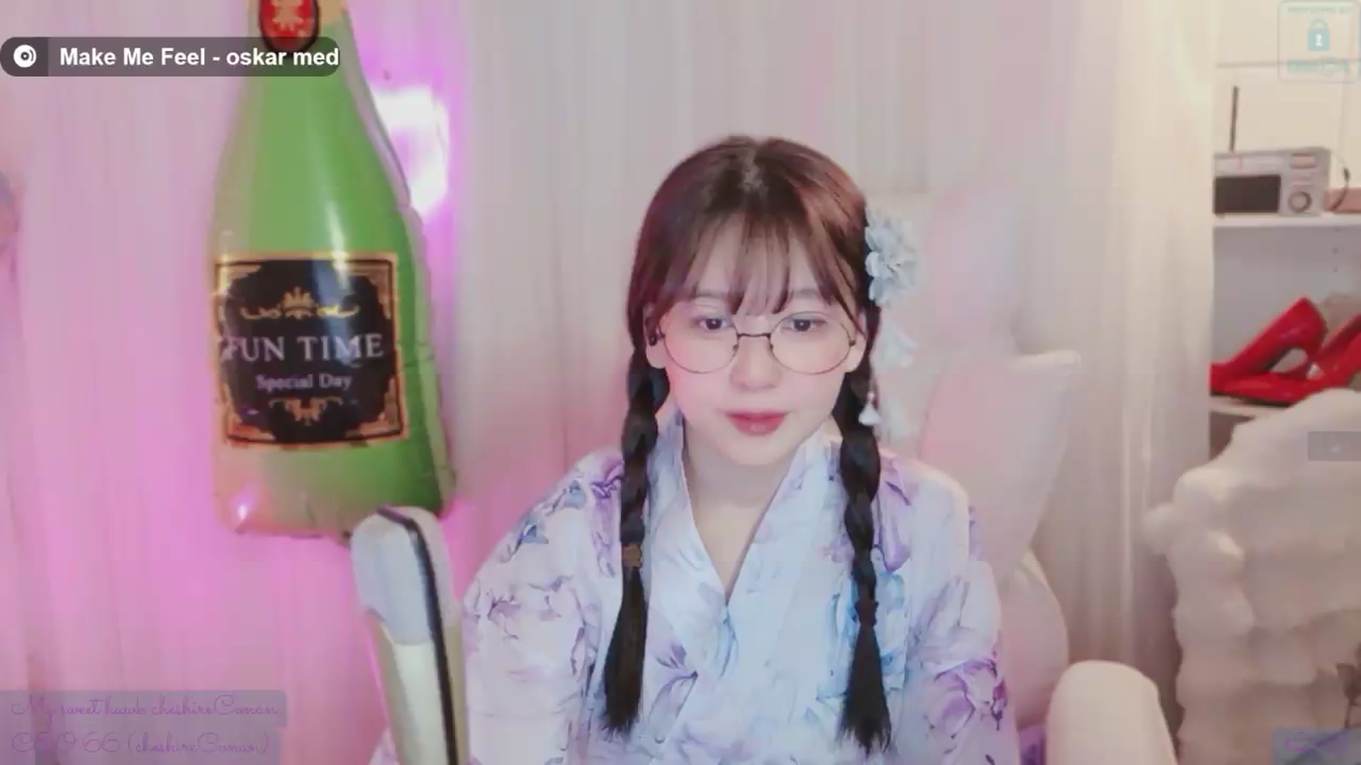 Gallery image thumbnail from meowtheworld's myfreecams stream on, 07/12/2026, 06:13 image 9 of 20