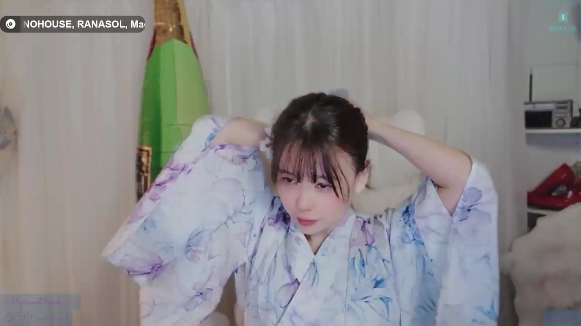 Gallery image thumbnail from meowtheworld's myfreecams stream on, 07/12/2026, 06:13 image 2 of 20
