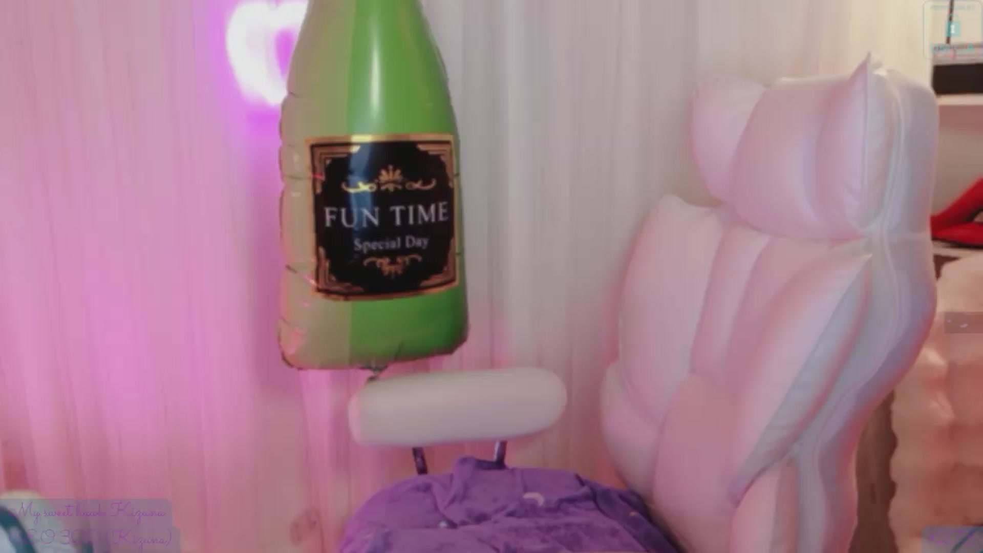 Gallery image thumbnail from meowtheworld's myfreecams stream on, 07/12/2026, 06:13 image 15 of 20