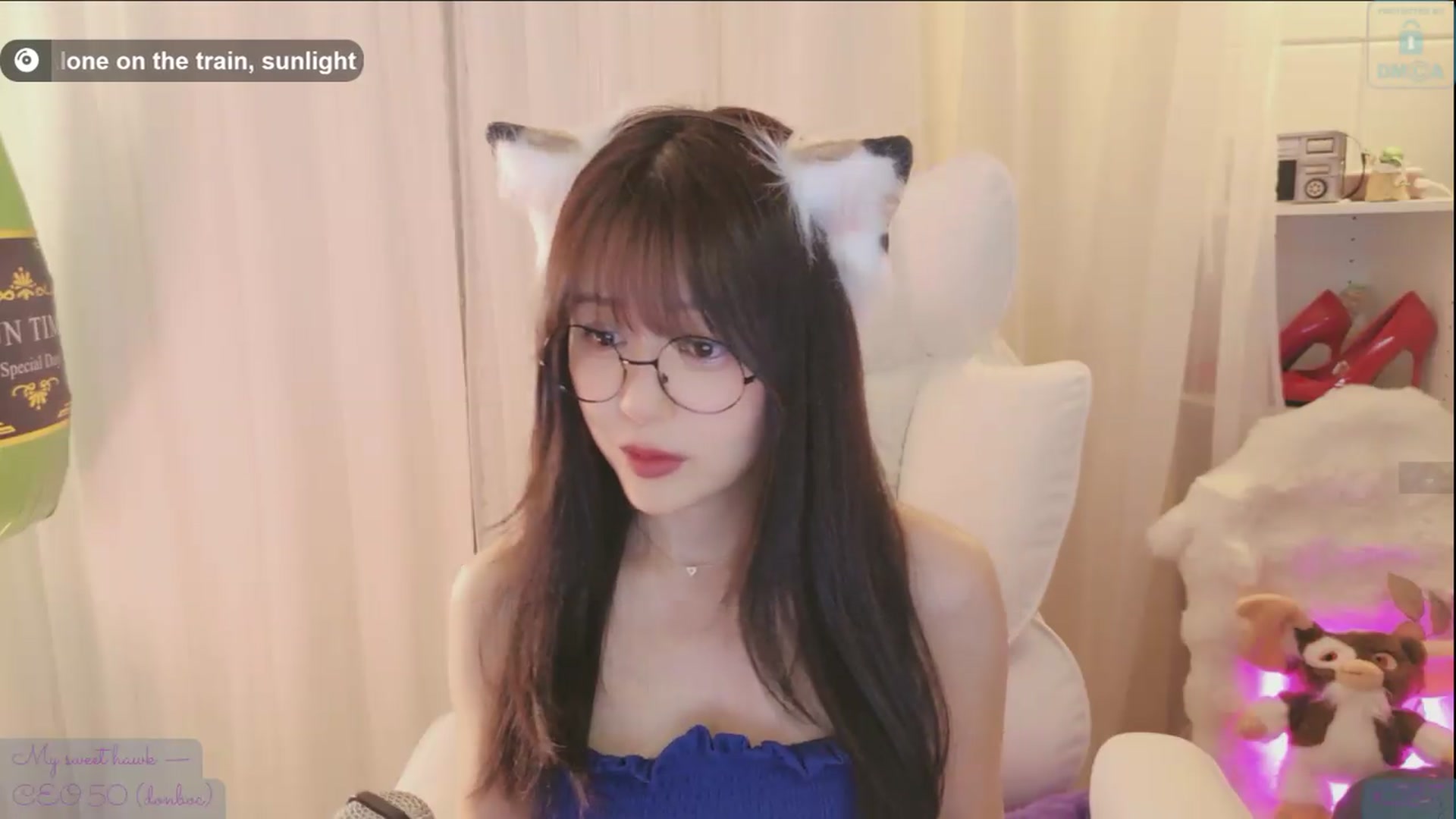 Gallery image thumbnail from meowtheworld's myfreecams stream on, 07/13/2026, 06:29 image 3 of 20