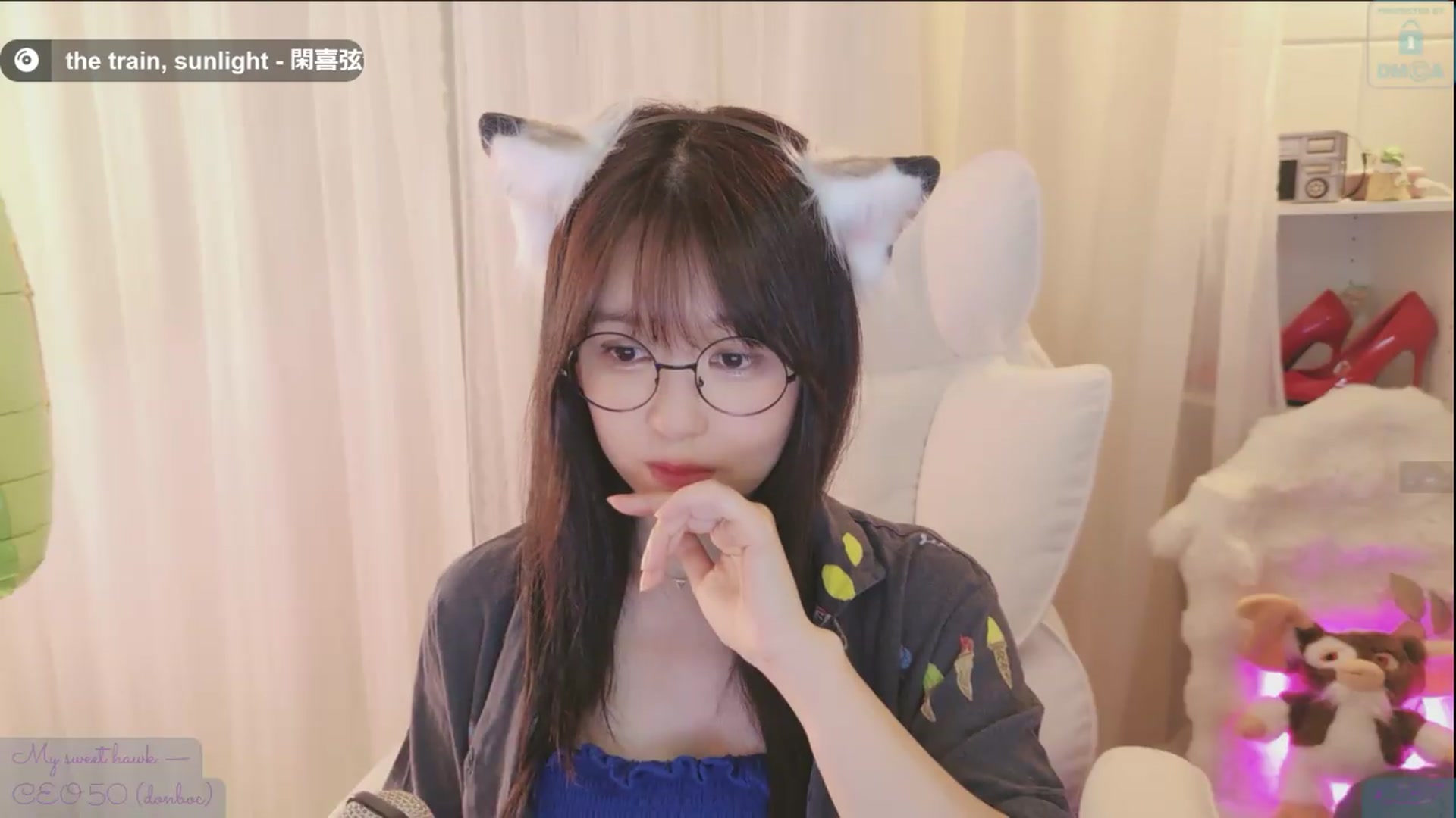 Gallery image thumbnail from meowtheworld's myfreecams stream on, 07/13/2026, 06:29 image 4 of 20