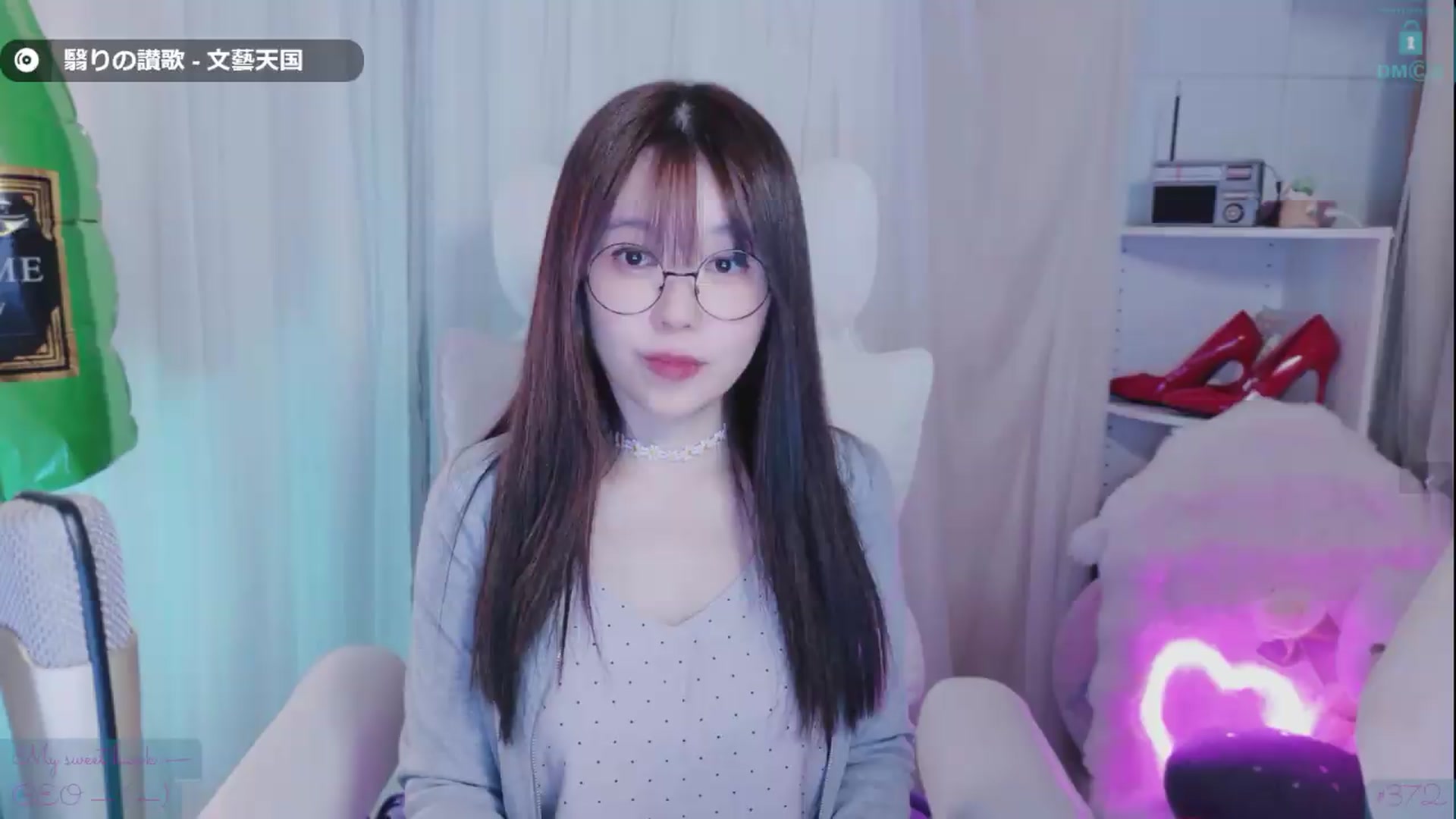 Gallery image thumbnail from meowtheworld's myfreecams stream on, 07/17/2026, 04:50 image 15 of 20