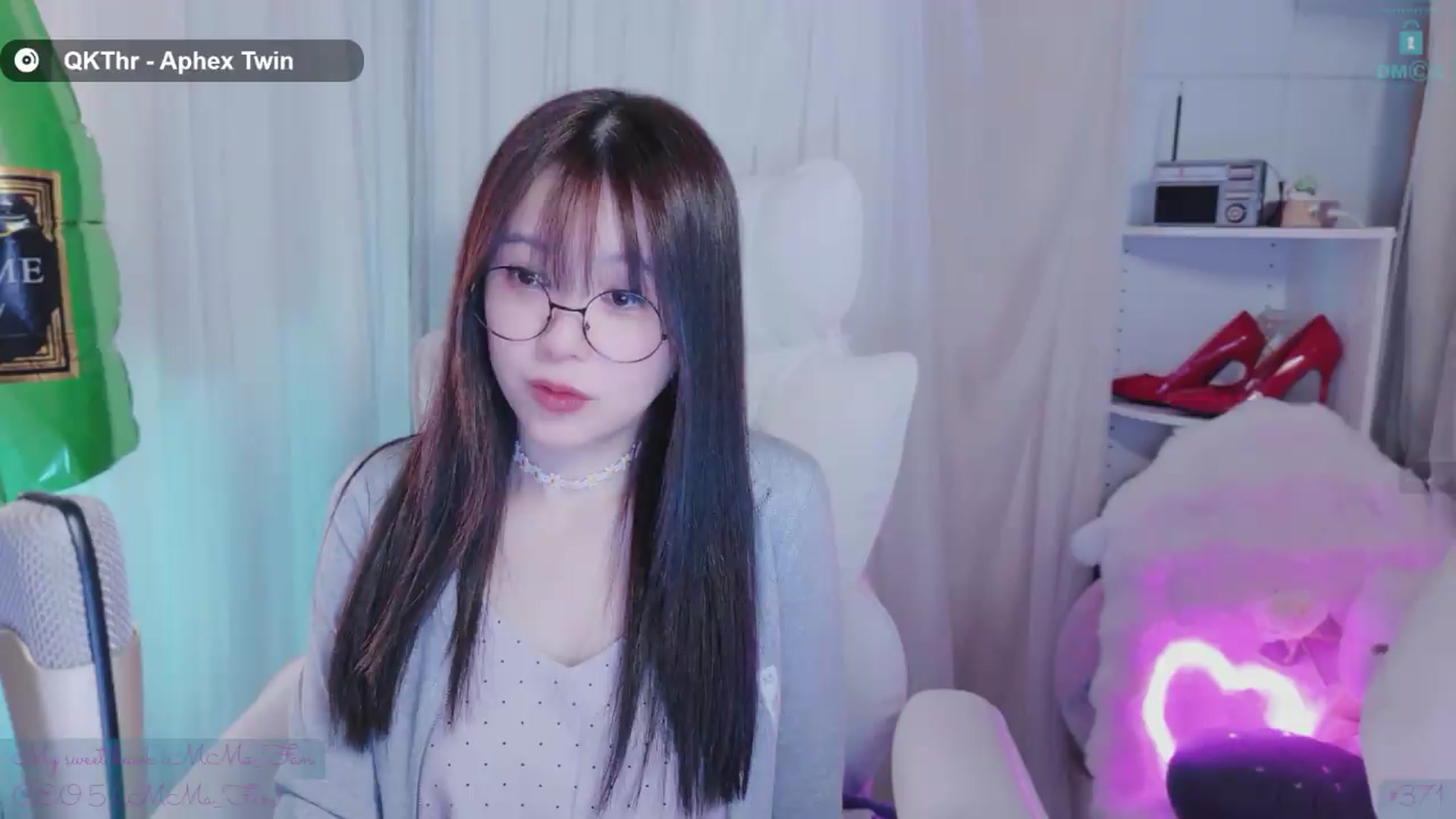 Gallery image thumbnail from meowtheworld's myfreecams stream on, 07/17/2026, 06:11 image 7 of 20