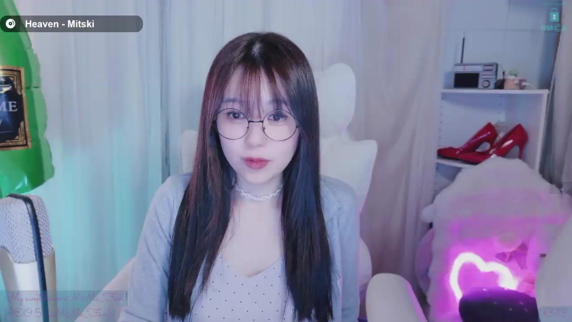 Gallery image thumbnail from meowtheworld's myfreecams stream on, 07/17/2026, 06:11 image 16 of 20