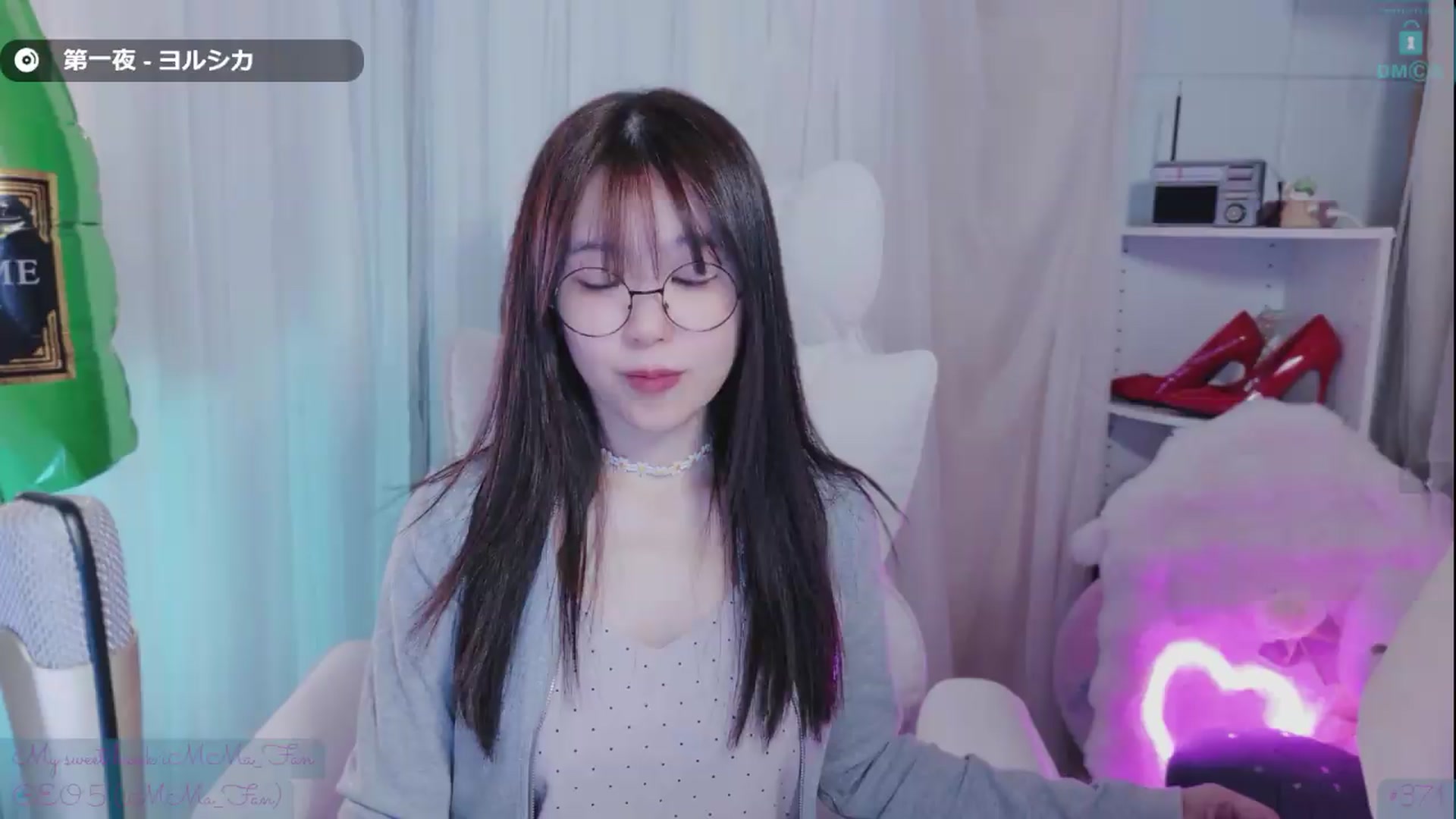 Gallery image thumbnail from meowtheworld's myfreecams stream on, 07/17/2026, 06:11 image 2 of 20