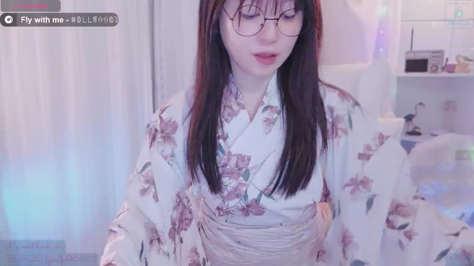 Gallery image thumbnail from meowtheworld's myfreecams stream on, 07/19/2026, 06:33 image 4 of 20