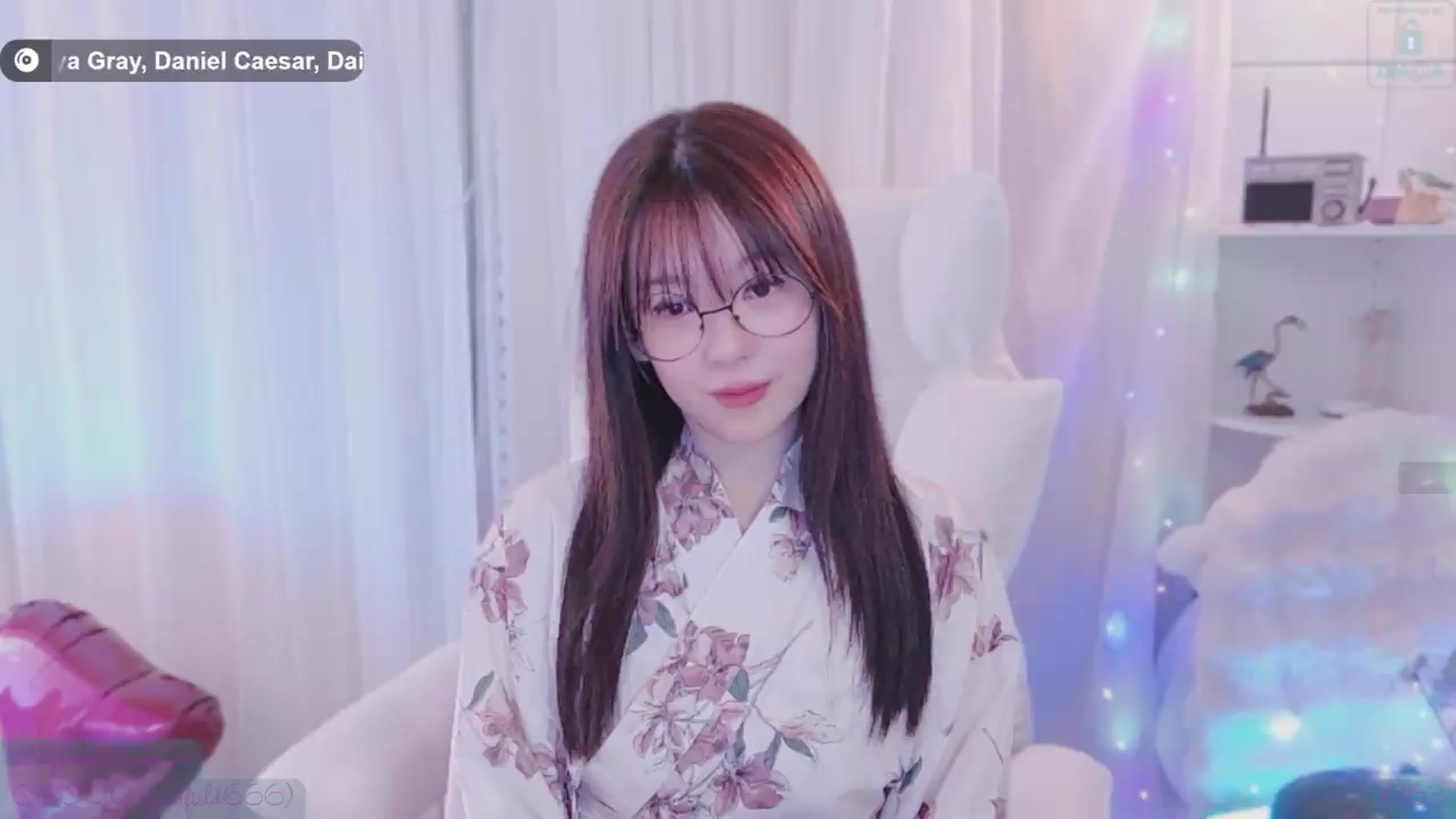Gallery image thumbnail from meowtheworld's myfreecams stream on, 07/19/2026, 06:33 image 2 of 20