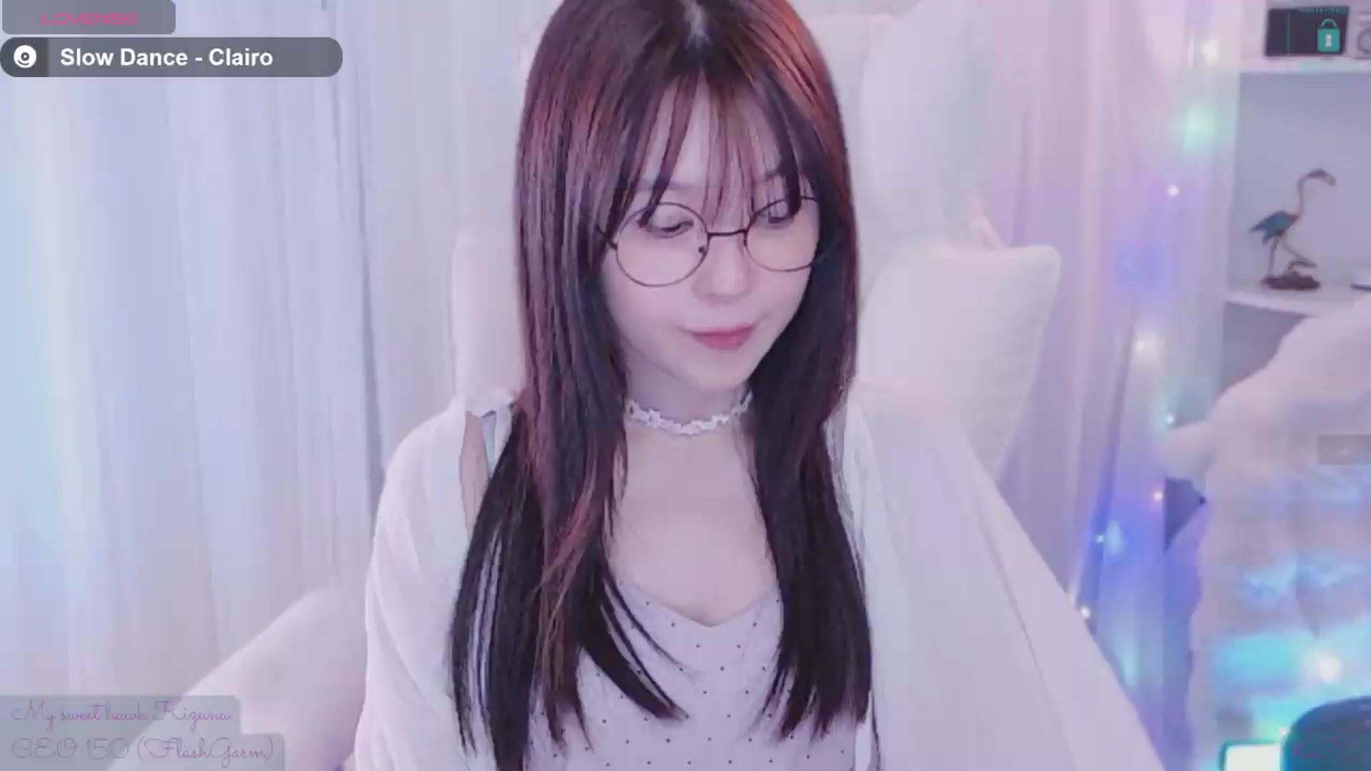 Gallery image thumbnail from meowtheworld's myfreecams stream on, 07/19/2026, 12:07 image 1 of 20