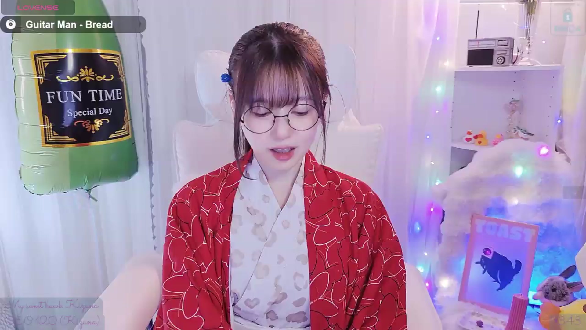 Gallery image thumbnail from meowtheworld's myfreecams stream on, 07/26/2026, 04:45 image 7 of 20