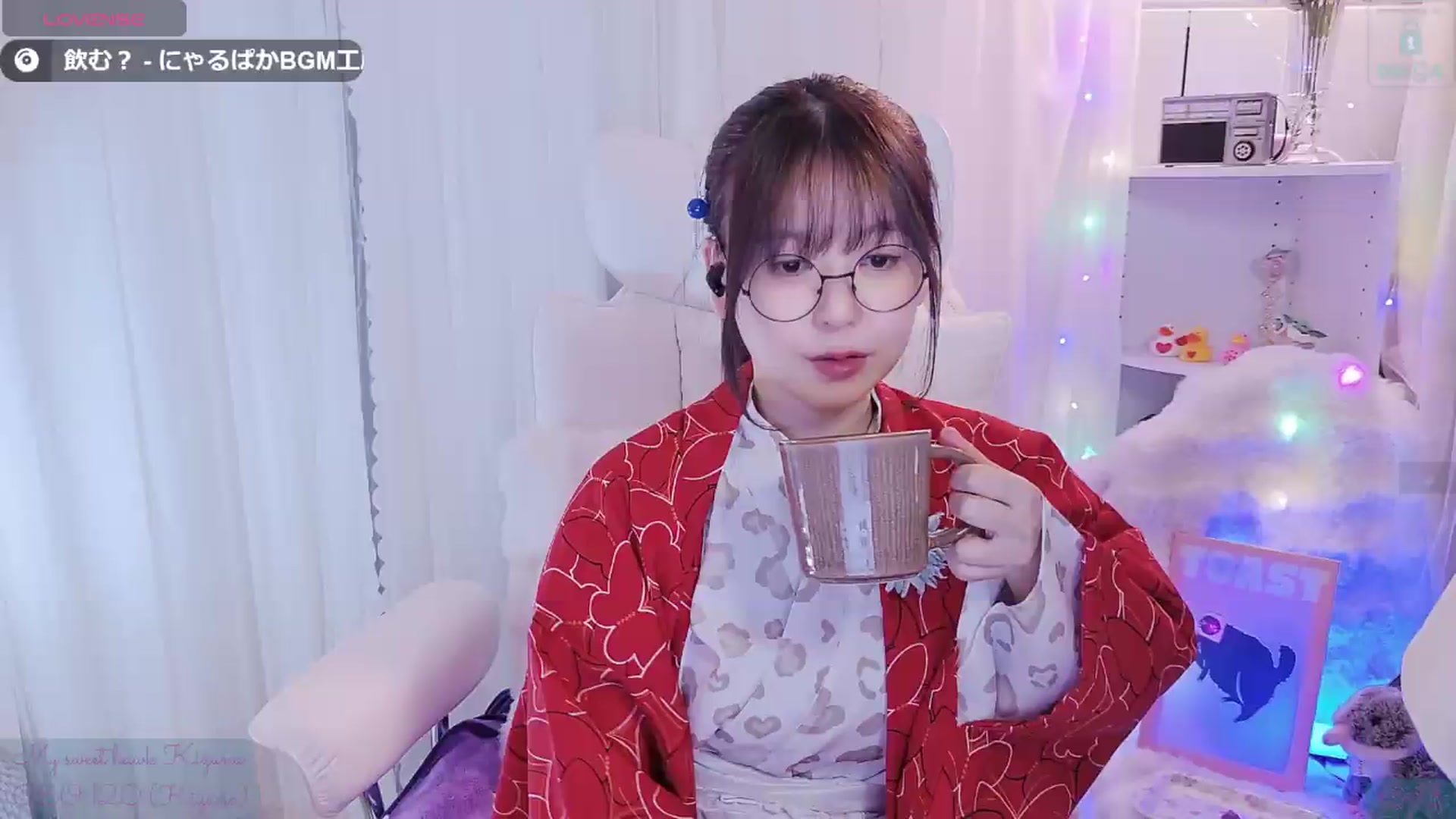 Gallery image thumbnail from meowtheworld's myfreecams stream on, 07/26/2026, 07:16 image 2 of 20