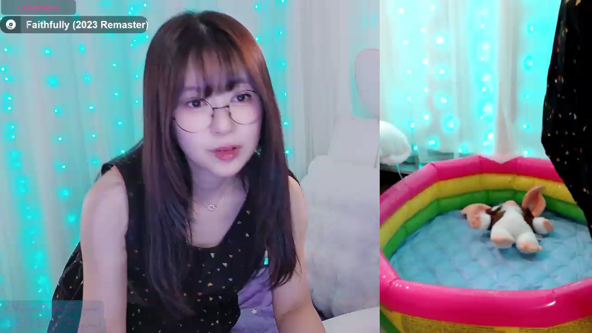 Gallery image thumbnail from meowtheworld's myfreecams stream on, 07/27/2026, 06:05 image 6 of 20