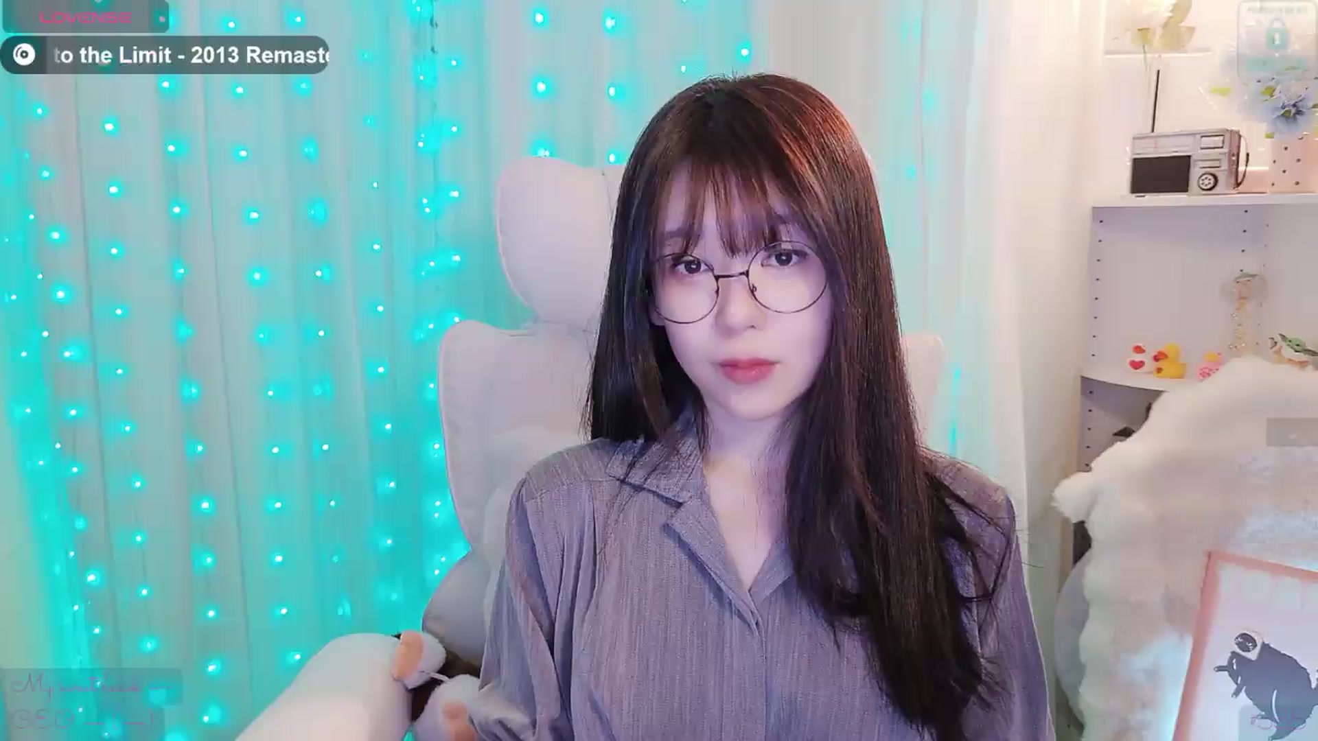 Gallery image thumbnail from meowtheworld's myfreecams stream on, 07/30/2026, 05:22 image 1 of 20