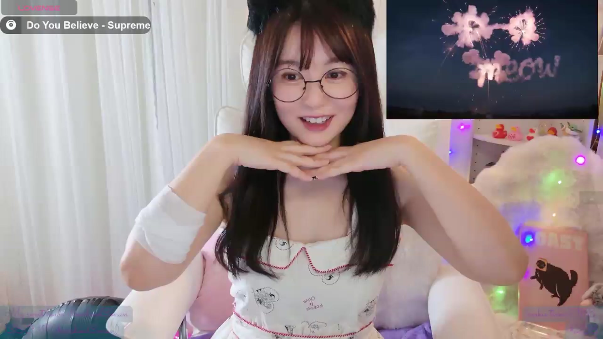 Gallery image thumbnail from meowtheworld's myfreecams stream on, 08/03/2026, 05:33 image 9 of 20