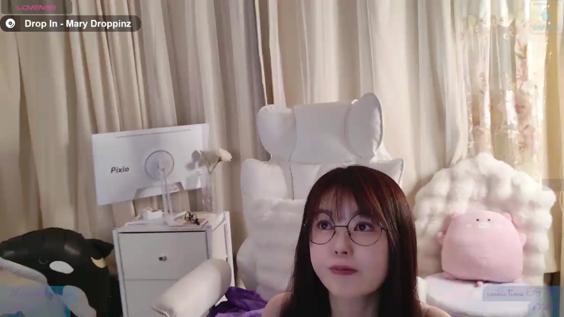 Gallery image thumbnail from meowtheworld's myfreecams stream on, 08/08/2026, 07:12 image 1 of 20